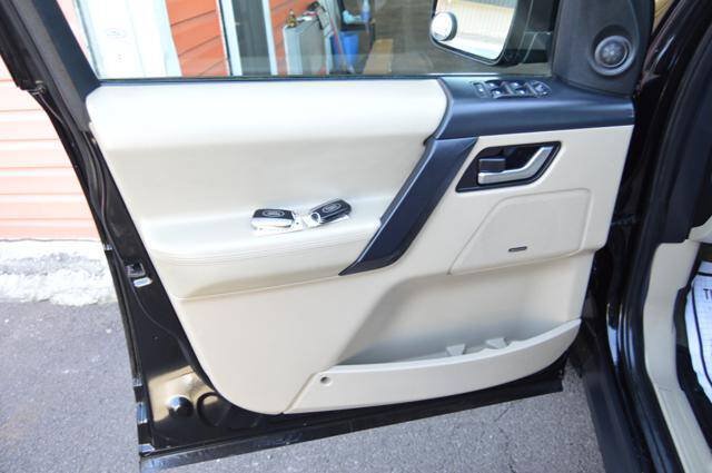 Used 2013 Land Rover LR2 HSE AWD/4WD image 33