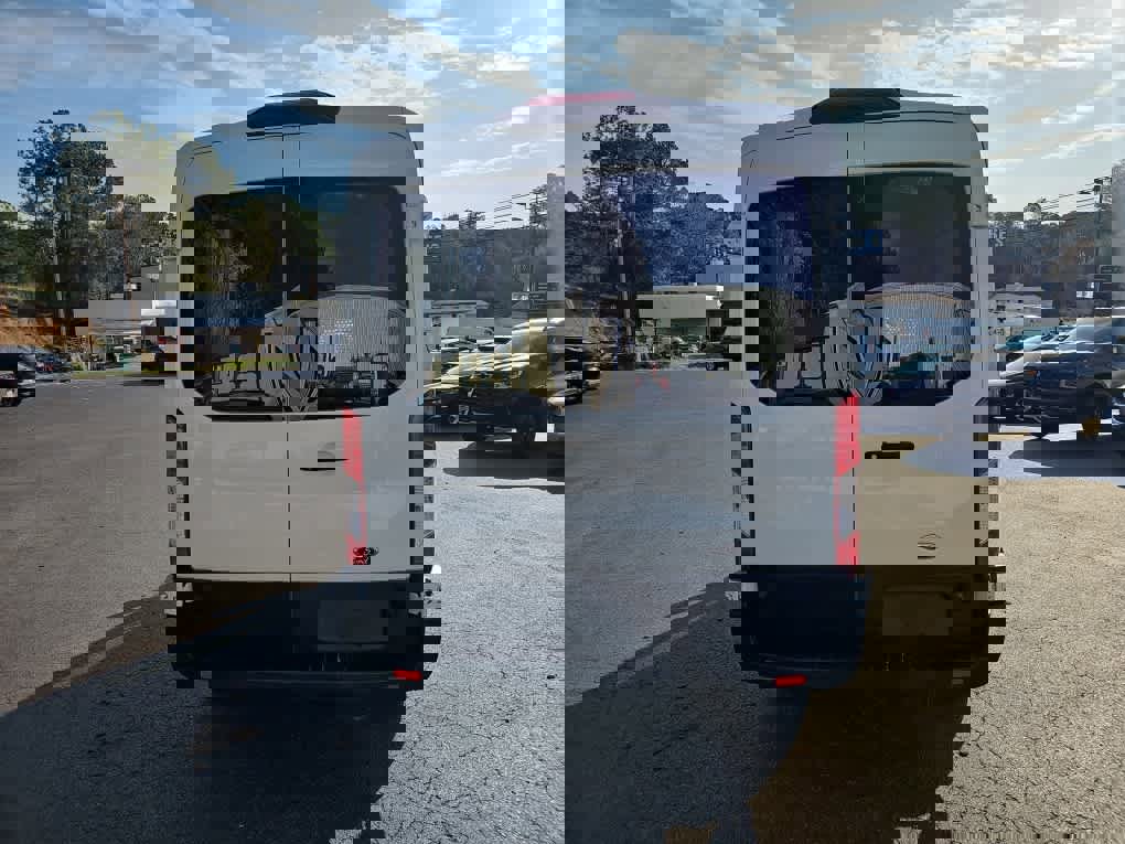 Used 2019 Ford Transit 250 148 Medium Roof image 4