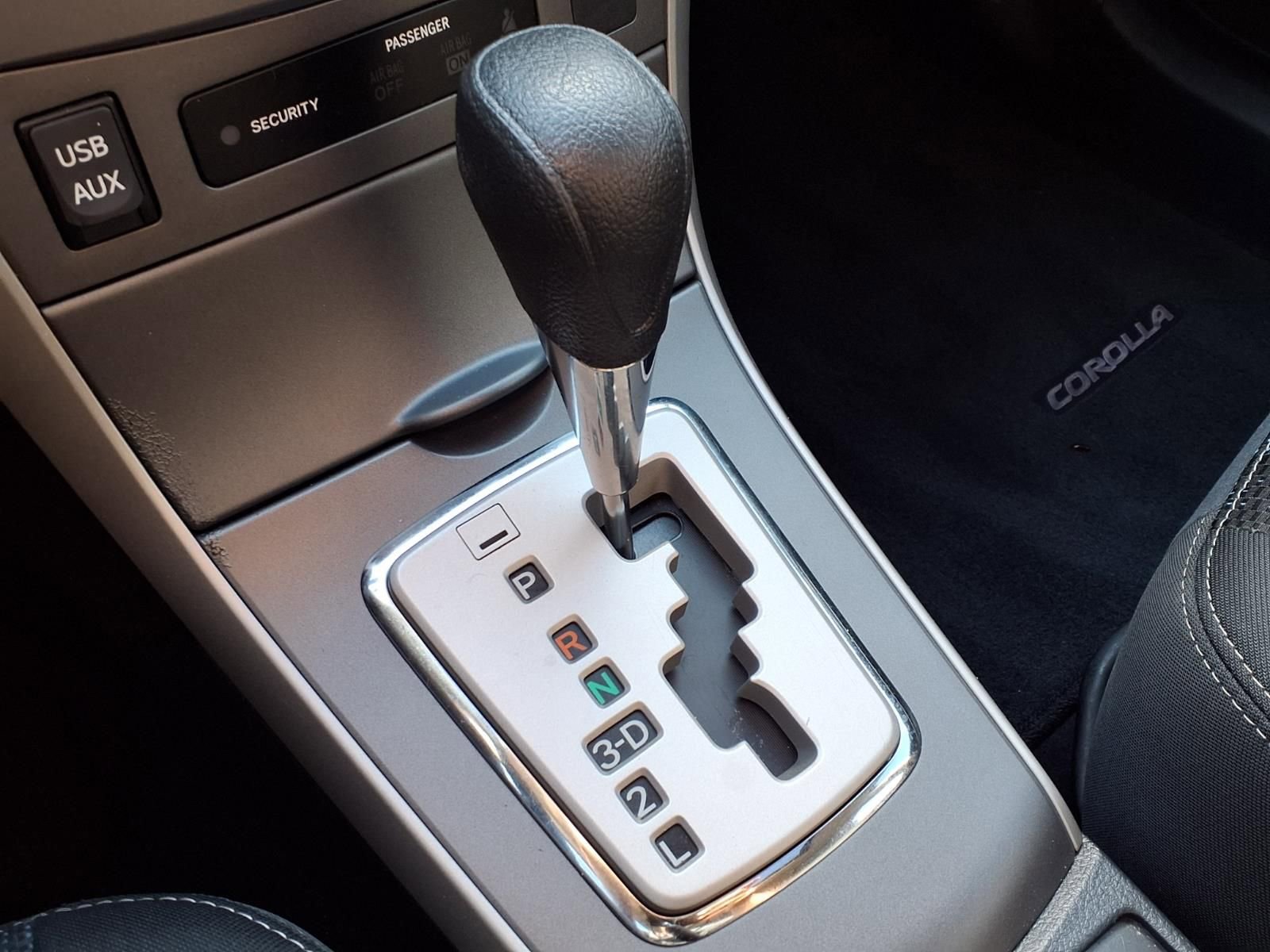 Used 2013 Toyota Corolla S w/ Premium Pkg image 23