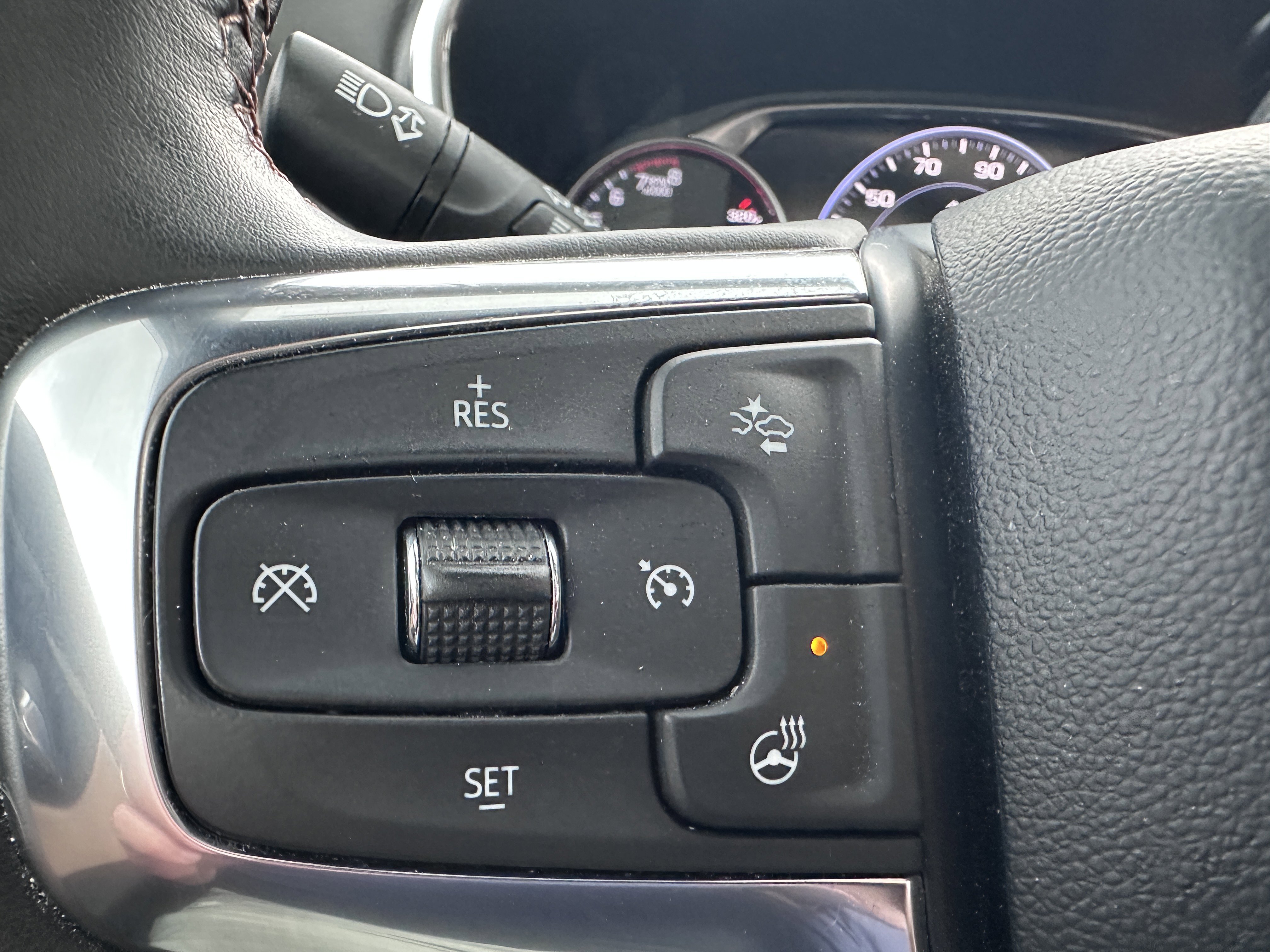 Used 2024 Chevrolet Blazer Premier w/ Driver Confidence II Package image 30