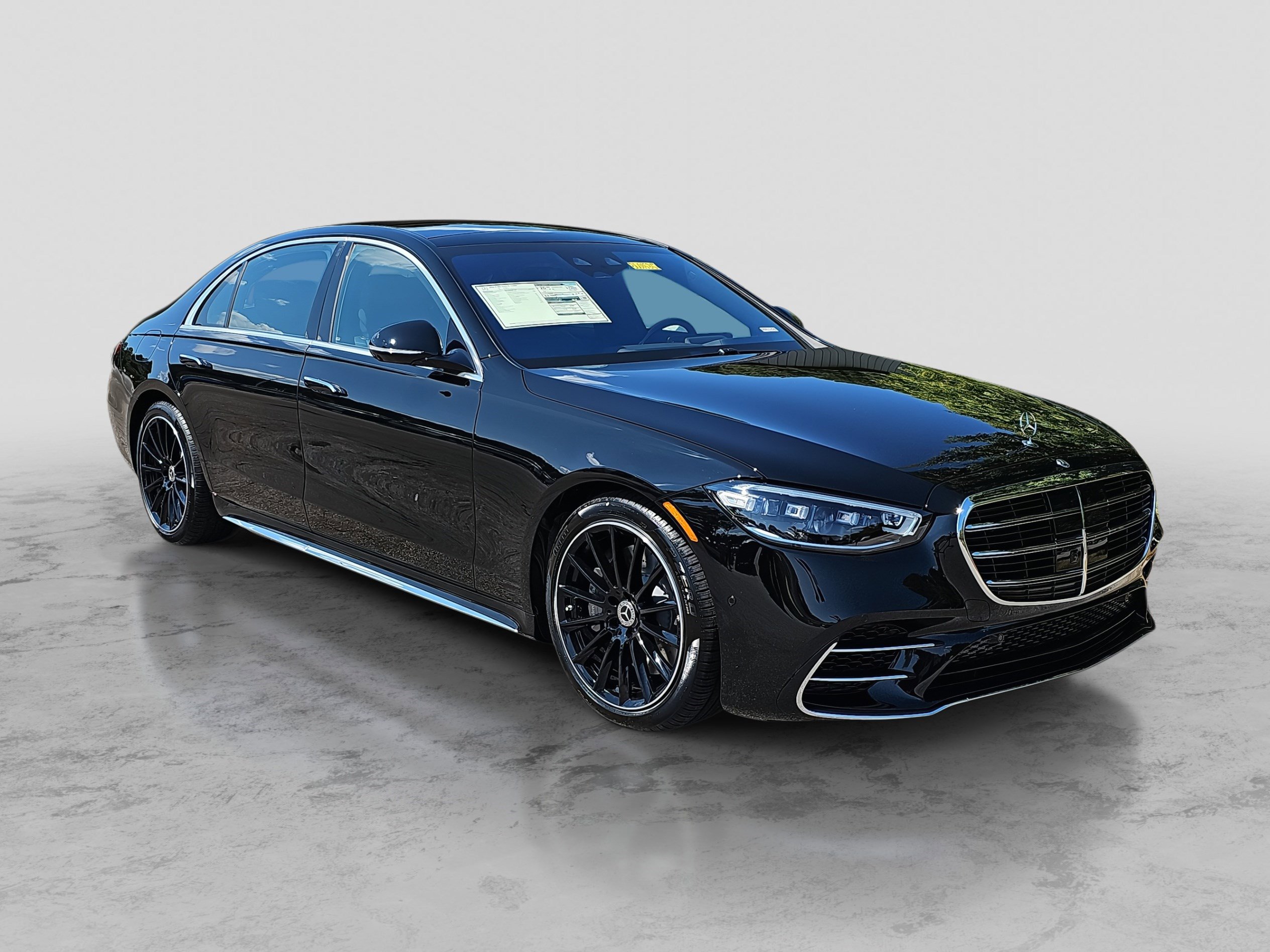 New 2026 Mercedes-Benz S 580 4MATIC Sedan image 3