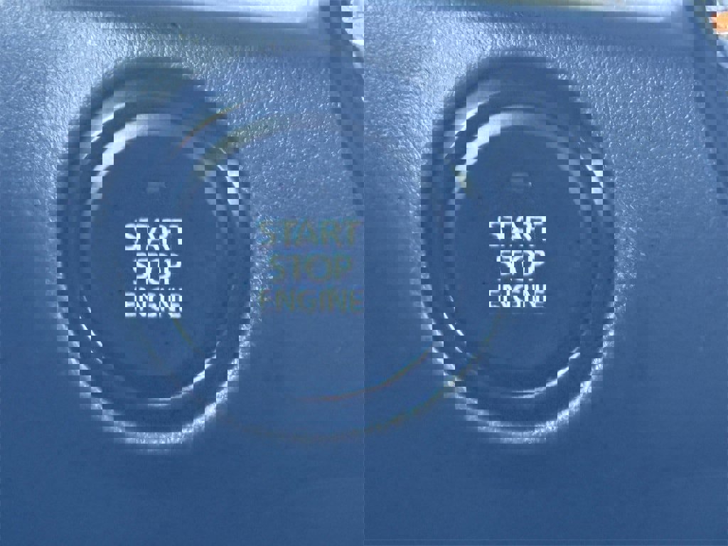 Used 2025 MAZDA MAZDA3 s image 19