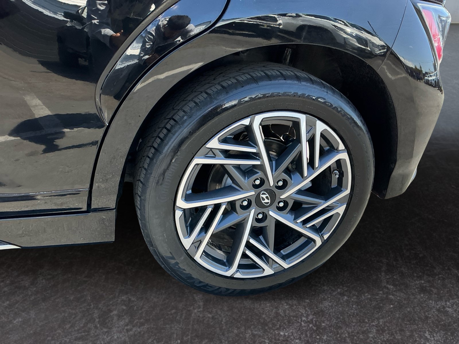Used 2022 Hyundai Kona N Line w/ Tech Package FWD image 9
