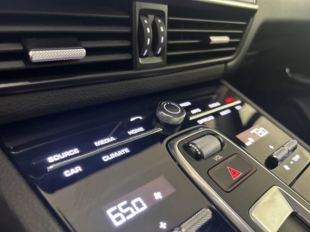 Certified 2022 Porsche Cayenne image 35