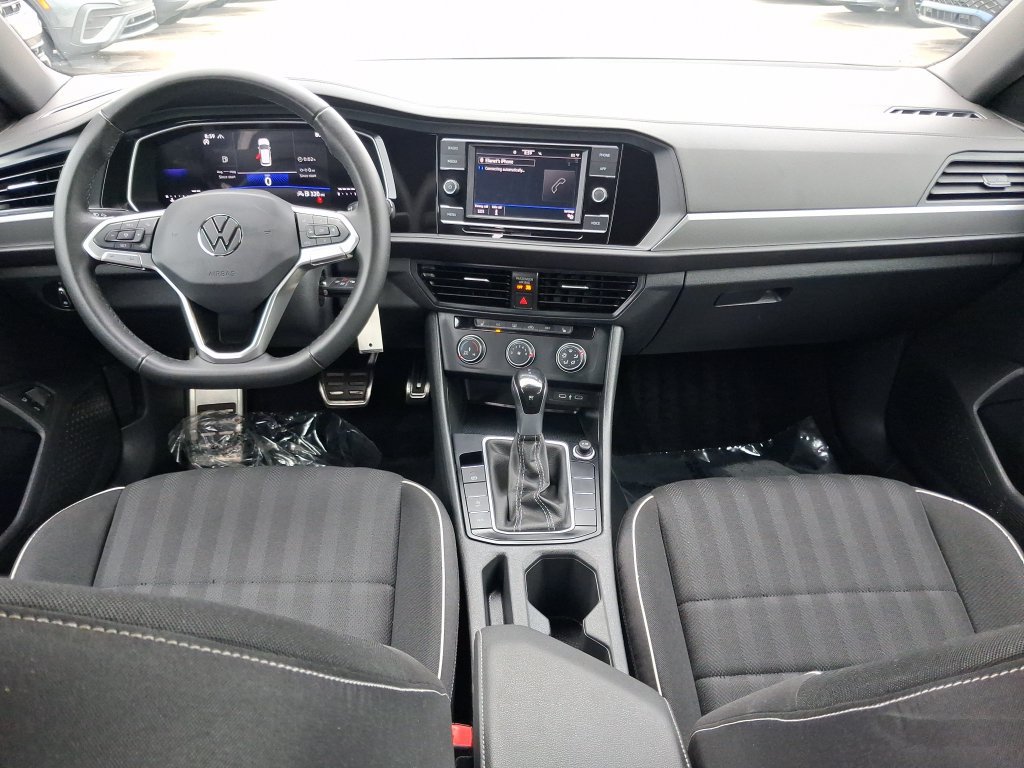 Certified 2024 Volkswagen Jetta Sport FWD image 15