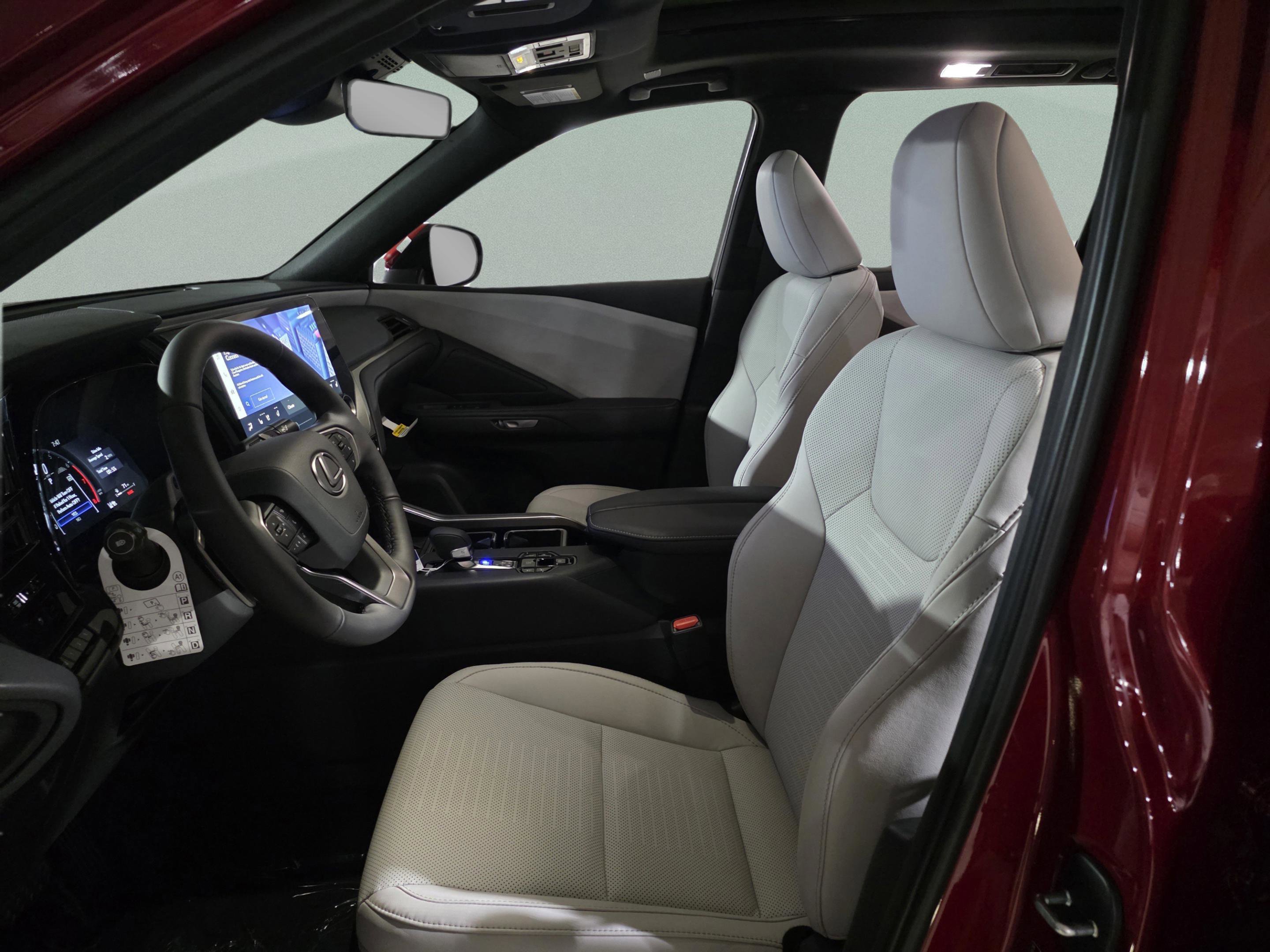 New 2026 Lexus TX 350 AWD image 12