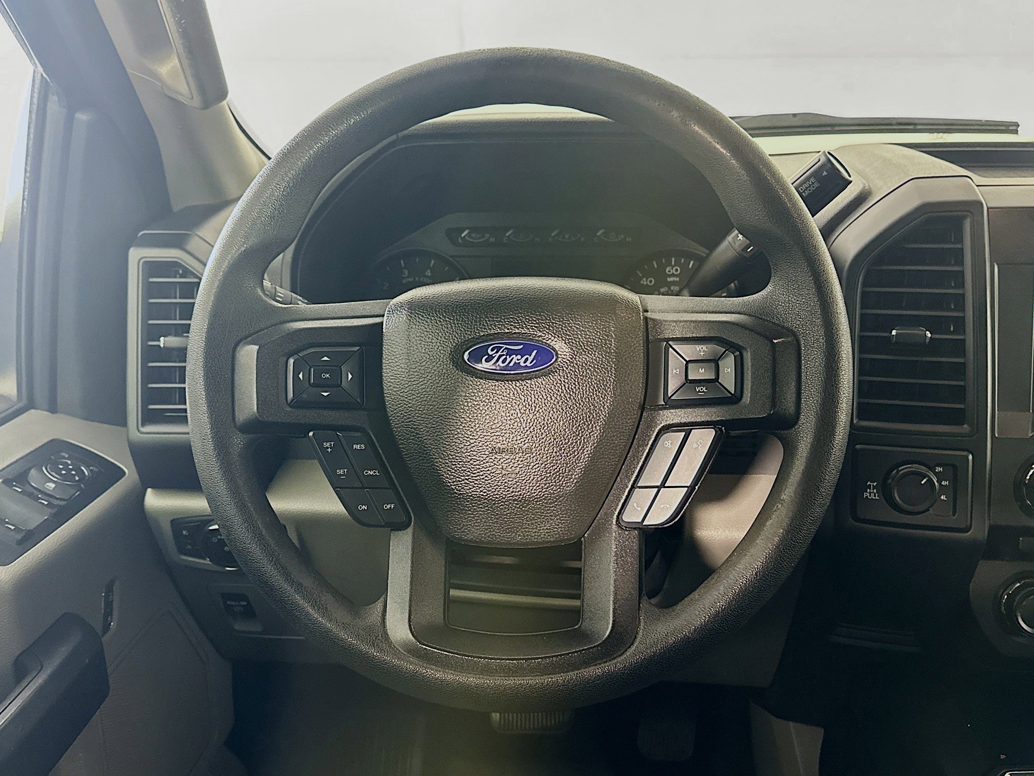 Used 2018 Ford F150 XL w/ Equipment Group 101A Mid AWD/4WD image 17