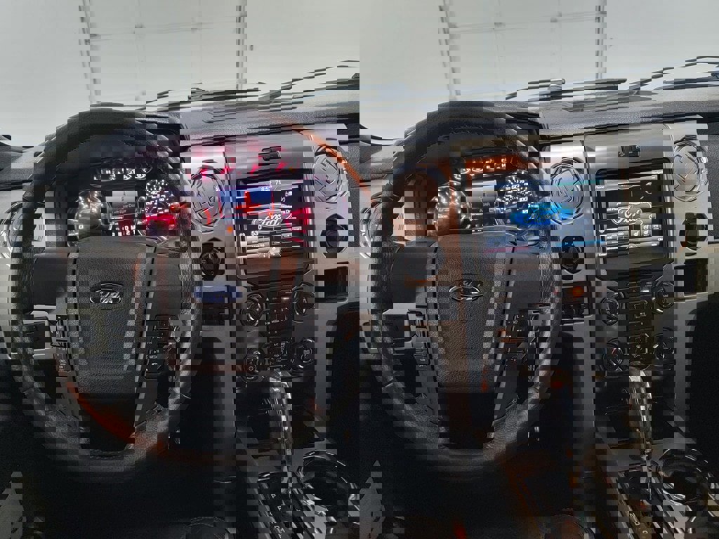 Used 2014 Ford F150 FX4 w/ Equipment Group 402A Luxury image 13