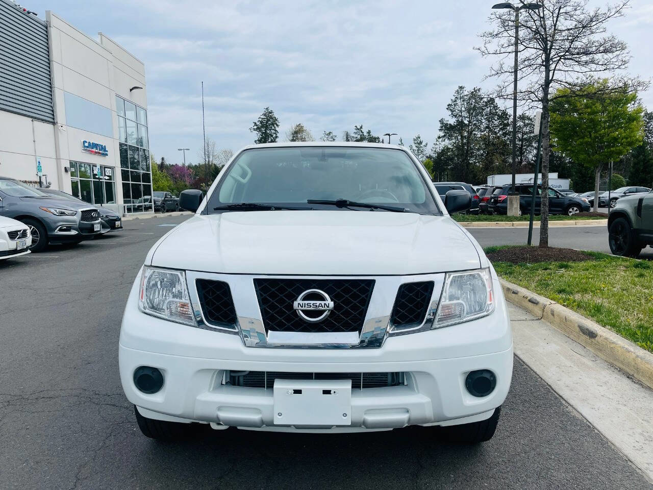 Used 2017 Nissan Frontier S w/ S Work Truck Package (4X4) image 3