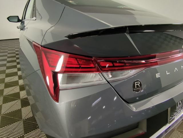 New 2026 Hyundai Elantra SEL Sport Premium FWD image 32