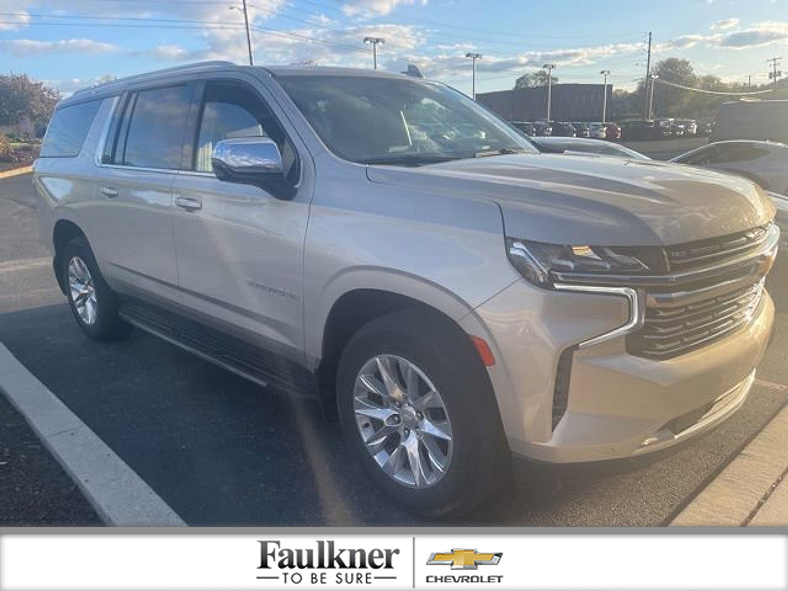 Used 2024 Chevrolet Suburban Premier AWD/4WD image 1