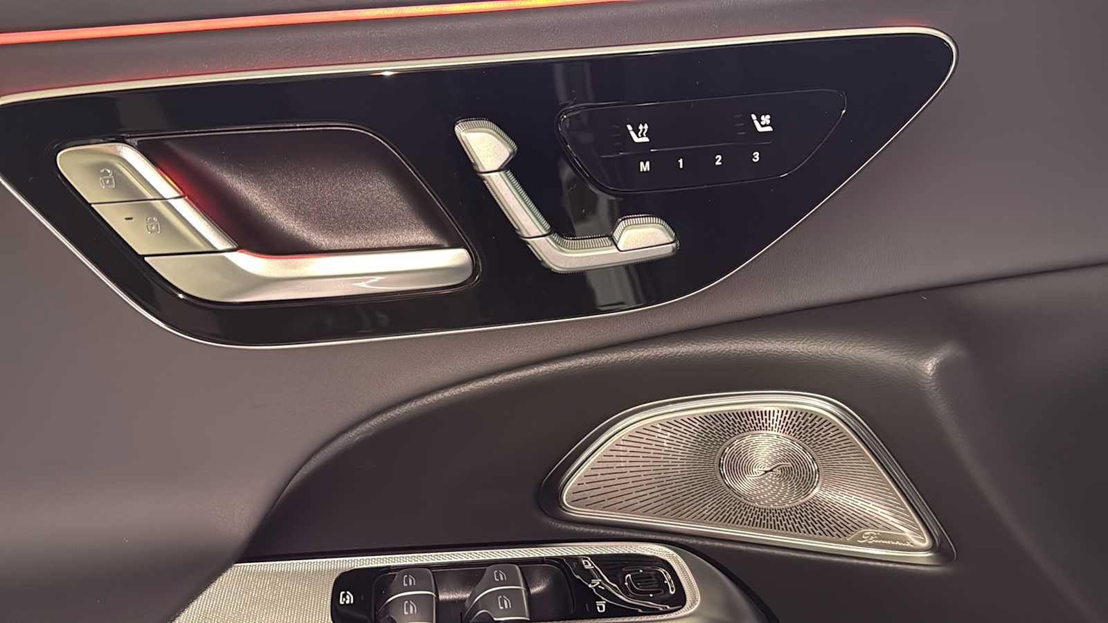 New 2026 Mercedes-Benz E 53 AMG e 4MATIC Wagon image 16