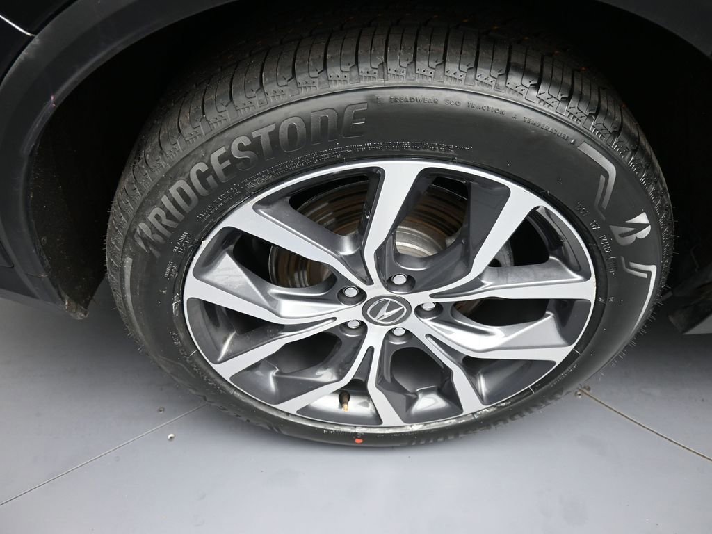 Used 2023 Acura MDX SH-AWD w/ Technology Package image 12