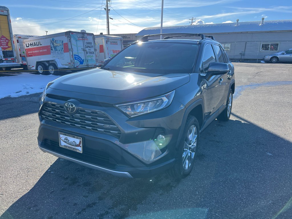 Used 2021 Toyota RAV4 Limited image 1