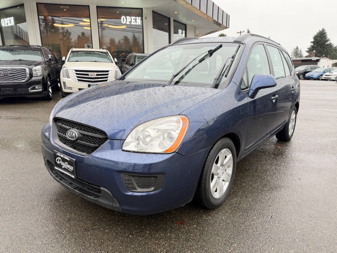 Used 2008 Kia Rondo LX w/ Convenience Pkg