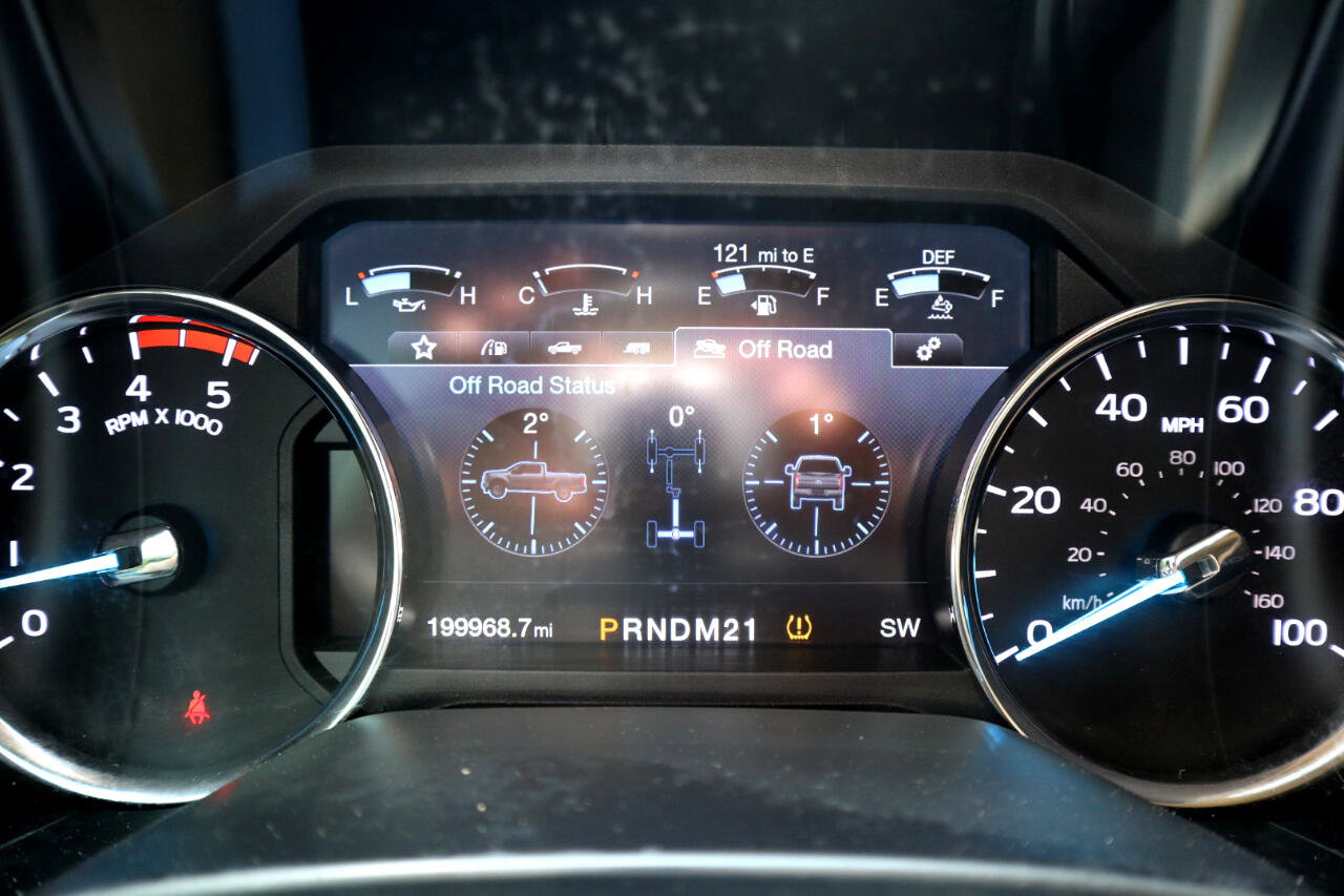 Used 2019 Ford F350 Lariat image 10