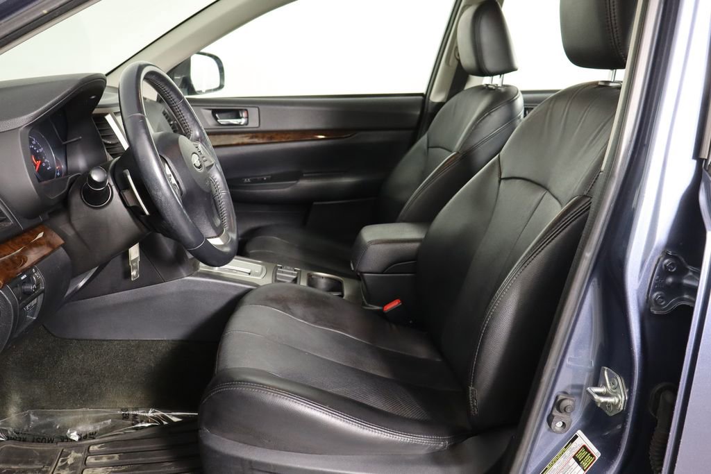 Used 2014 Subaru Legacy 2.5i Limited image 15