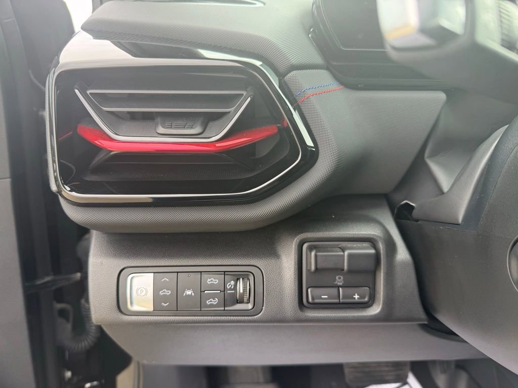 Used 2024 Chevrolet Silverado EV RST image 37