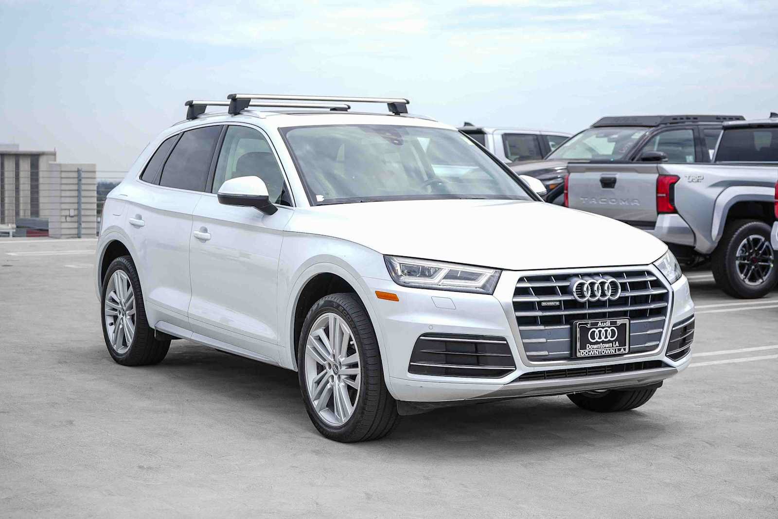 Used 2020 Audi Q5 2.0T Premium Plus w/ Premium Plus Package AWD/4WD image 3