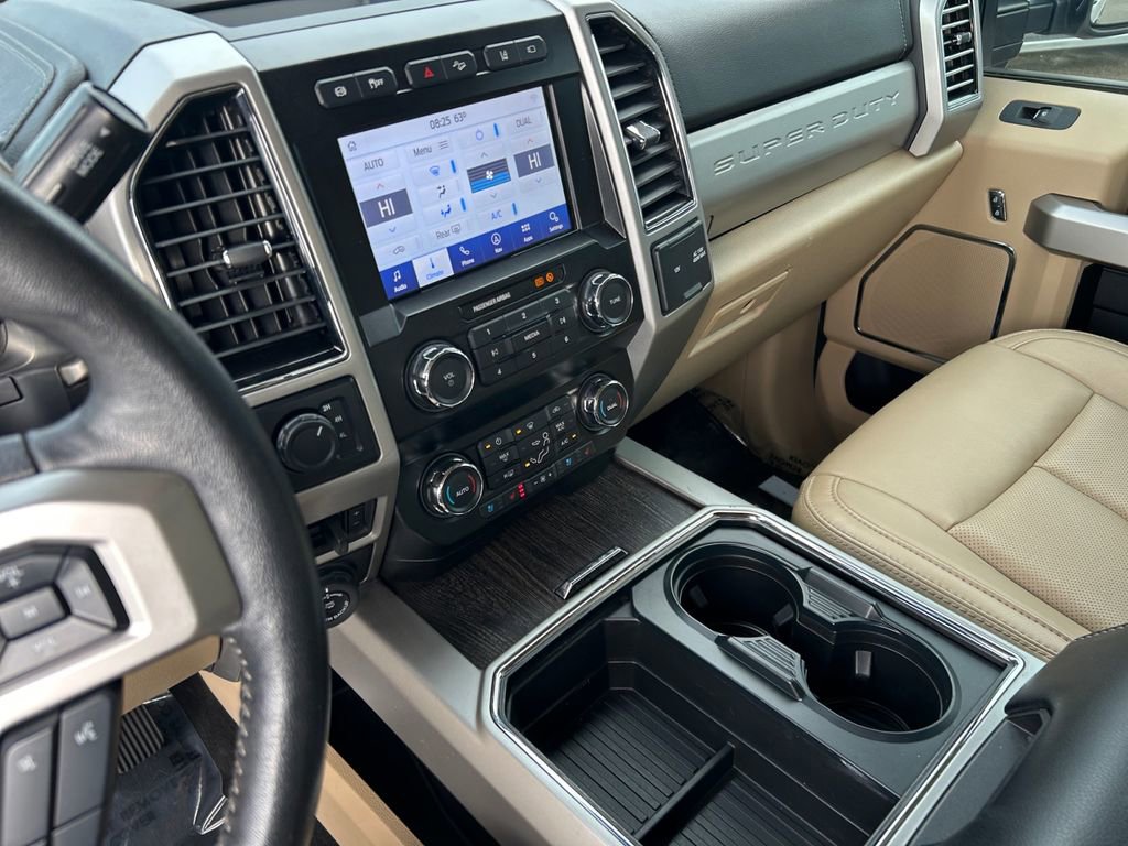 Used 2020 Ford F250 Lariat w/ Lariat Ultimate Package AWD/4WD image 19
