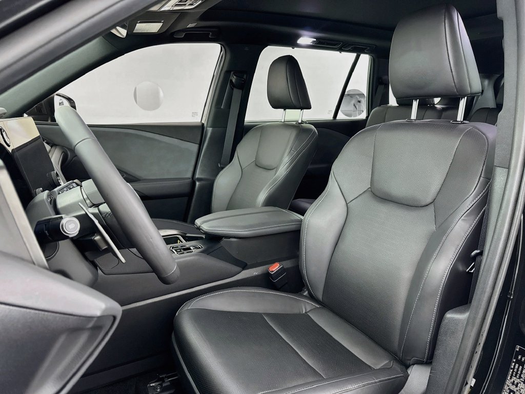 Used 2024 Lexus TX 350 FWD w/ Captains Chair Package image 21