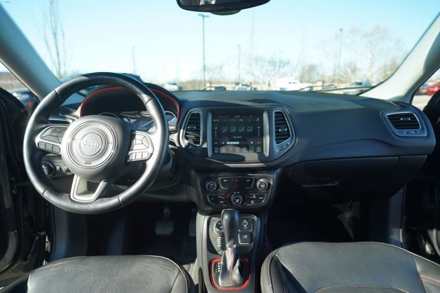 Used 2018 Jeep Compass Trailhawk w/ Leather Interior Group image 27
