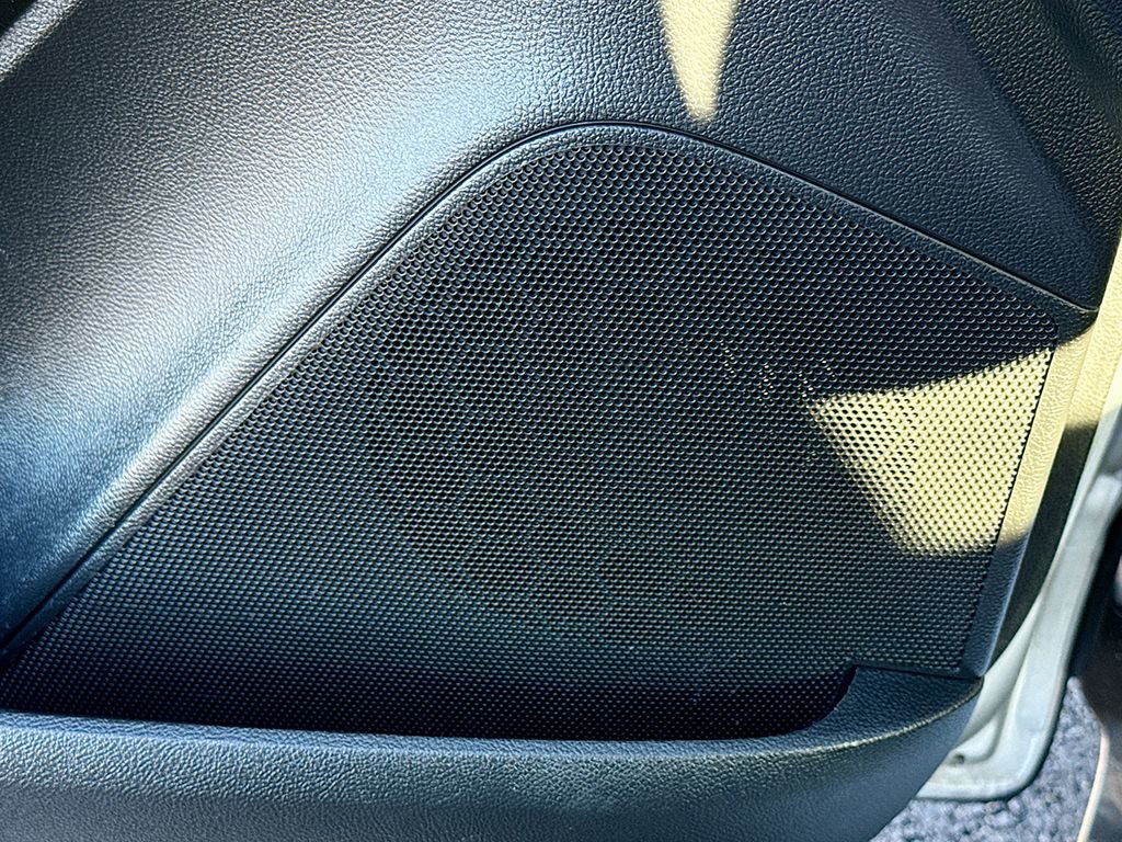 Used 2020 Buick Encore Preferred w/ Safety Package image 28