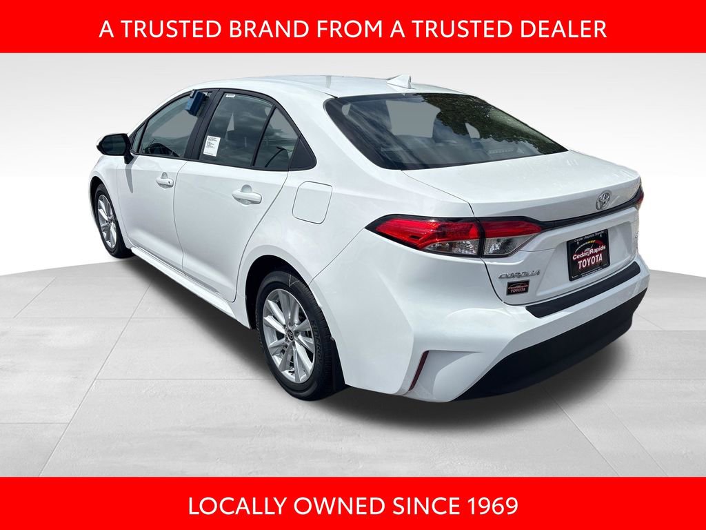 New 2026 Toyota Corolla LE FWD image 3