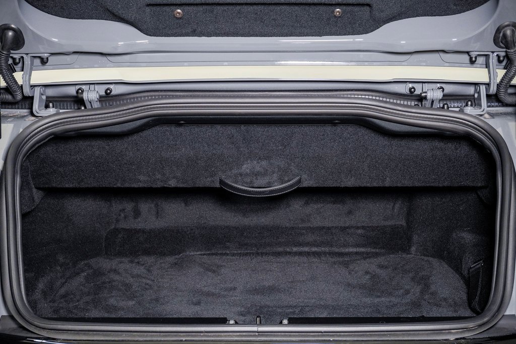 New 2026 Aston Martin DB12 Convertible image 36