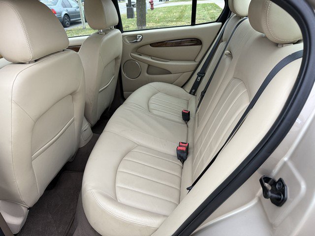 Used 2005 Jaguar X-TYPE 3.0 AWD/4WD image 10