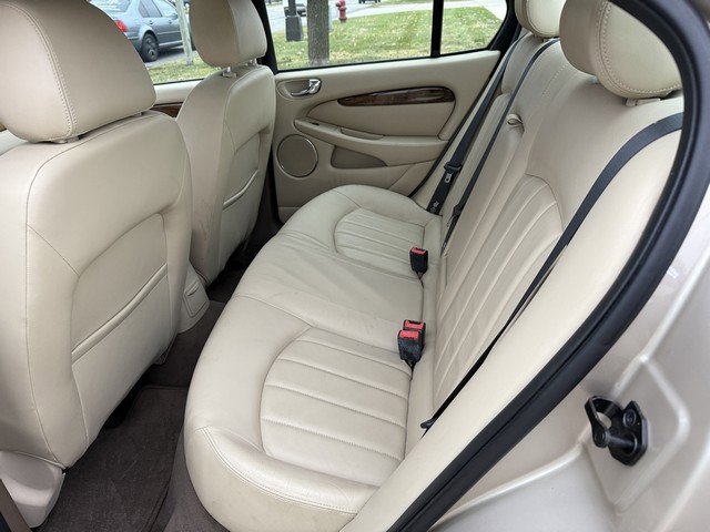 Used 2005 Jaguar X-TYPE 3.0 image 10