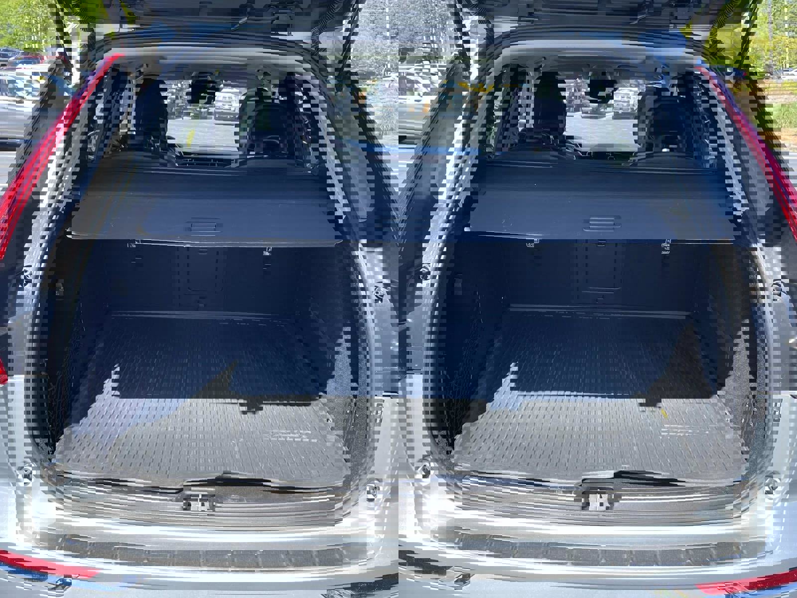 Used 2018 Volvo XC60 T5 Inscription w/ Convenience Package AWD/4WD image 10