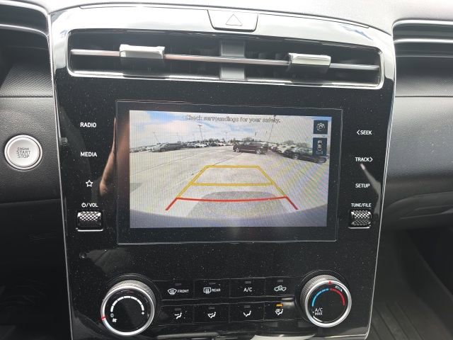 Certified 2023 Hyundai Santa Cruz SEL image 9