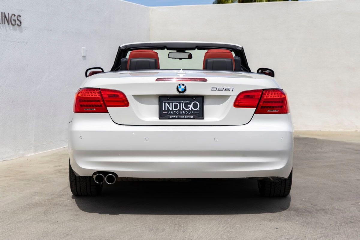 Used 2012 BMW 328i Convertible image 8