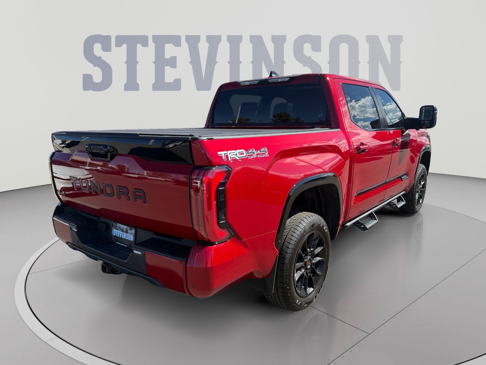 Used 2024 Toyota Tundra Platinum w/ TRD Off-Road Package AWD/4WD image 5