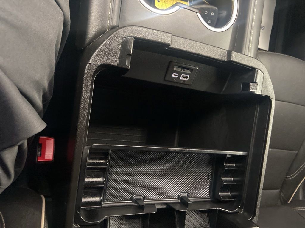 Used 2021 GMC Yukon SLT AWD/4WD image 44