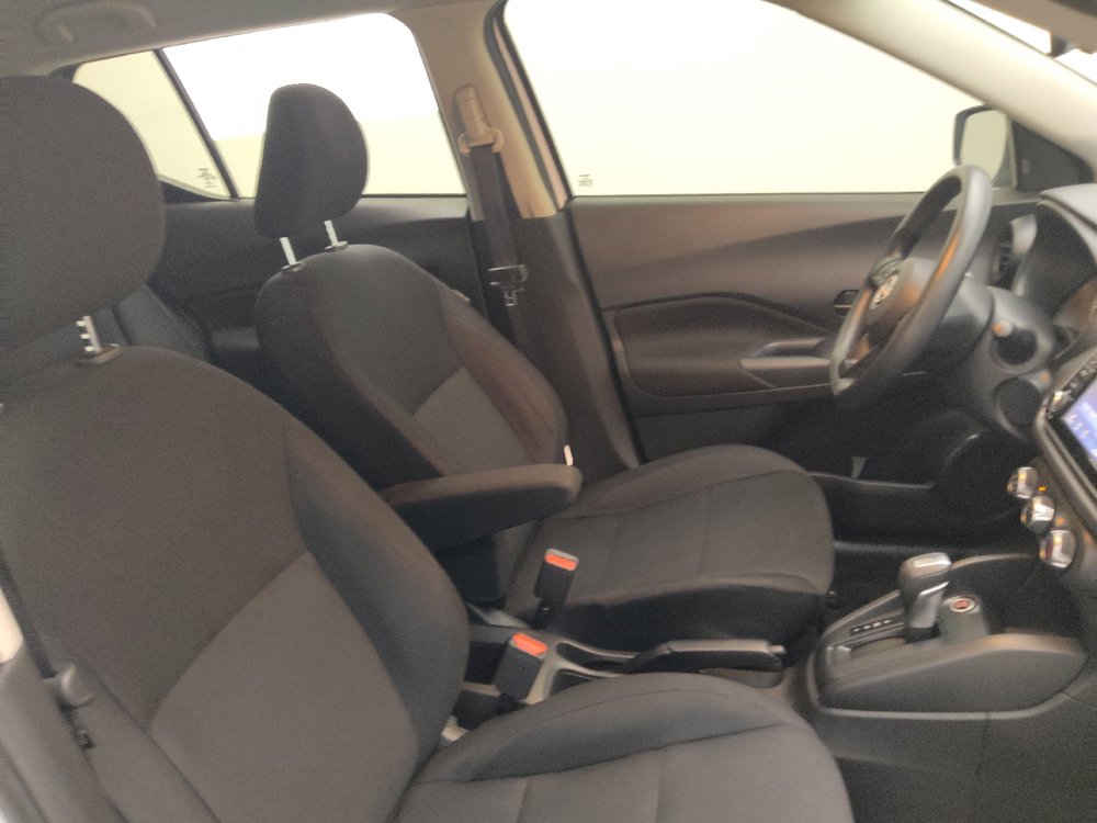 Used 2023 Nissan Kicks S FWD image 21