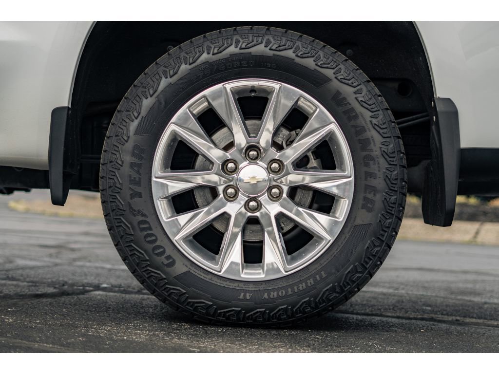 Used 2019 Chevrolet Silverado 1500 LTZ w/ LTZ Plus Package AWD/4WD image 5