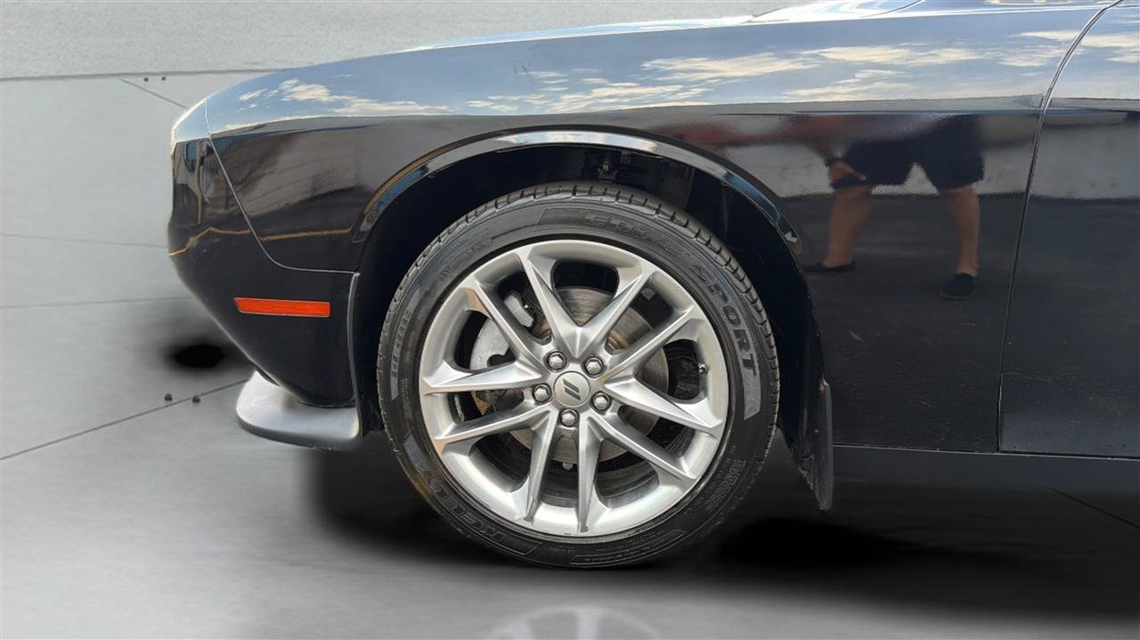 Used 2022 Dodge Challenger GT AWD/4WD image 32