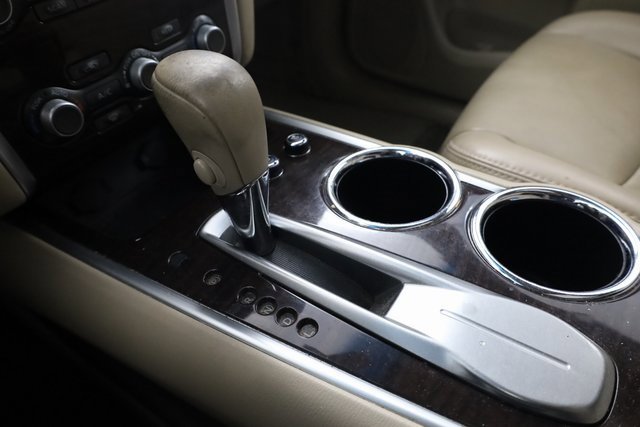 Used 2015 Nissan Pathfinder Platinum w/ Cargo Package image 21