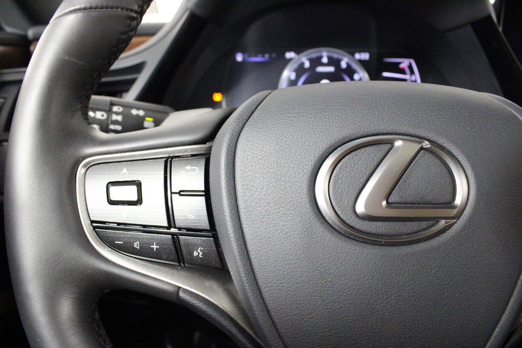 Used 2024 Lexus ES 350 w/ Premium Package image 24