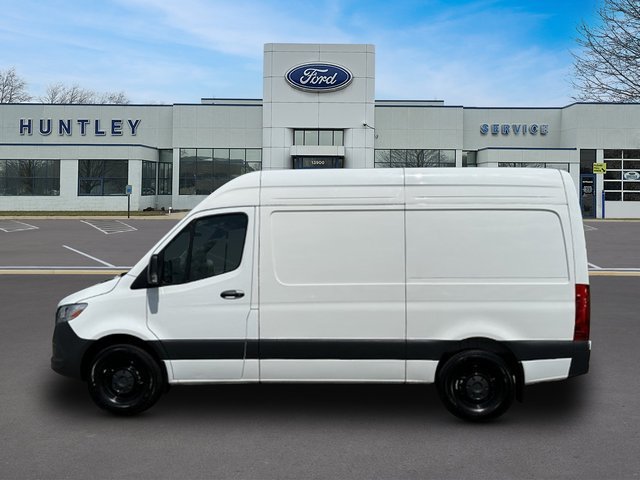Used 2025 Mercedes-Benz Sprinter 2500 image 7