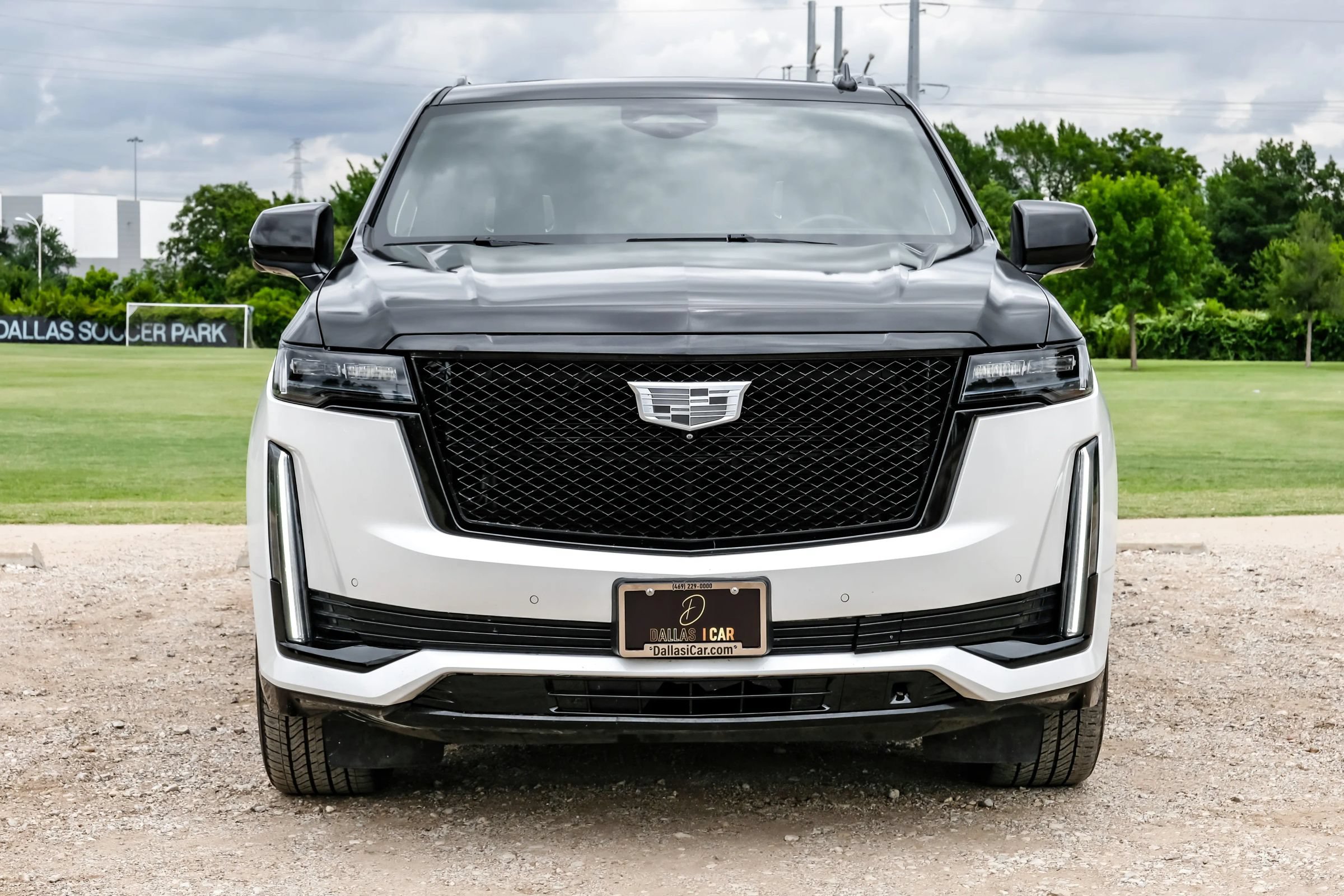Used 2022 Cadillac Escalade Sport w/ Touring Package AWD/4WD image 7