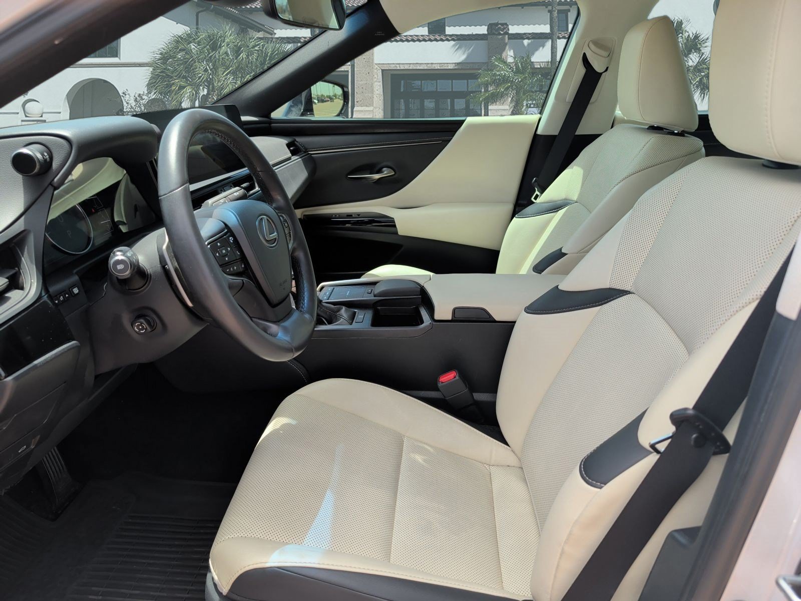 Certified 2022 Lexus ES 350 w/ Premium Package FWD image 11