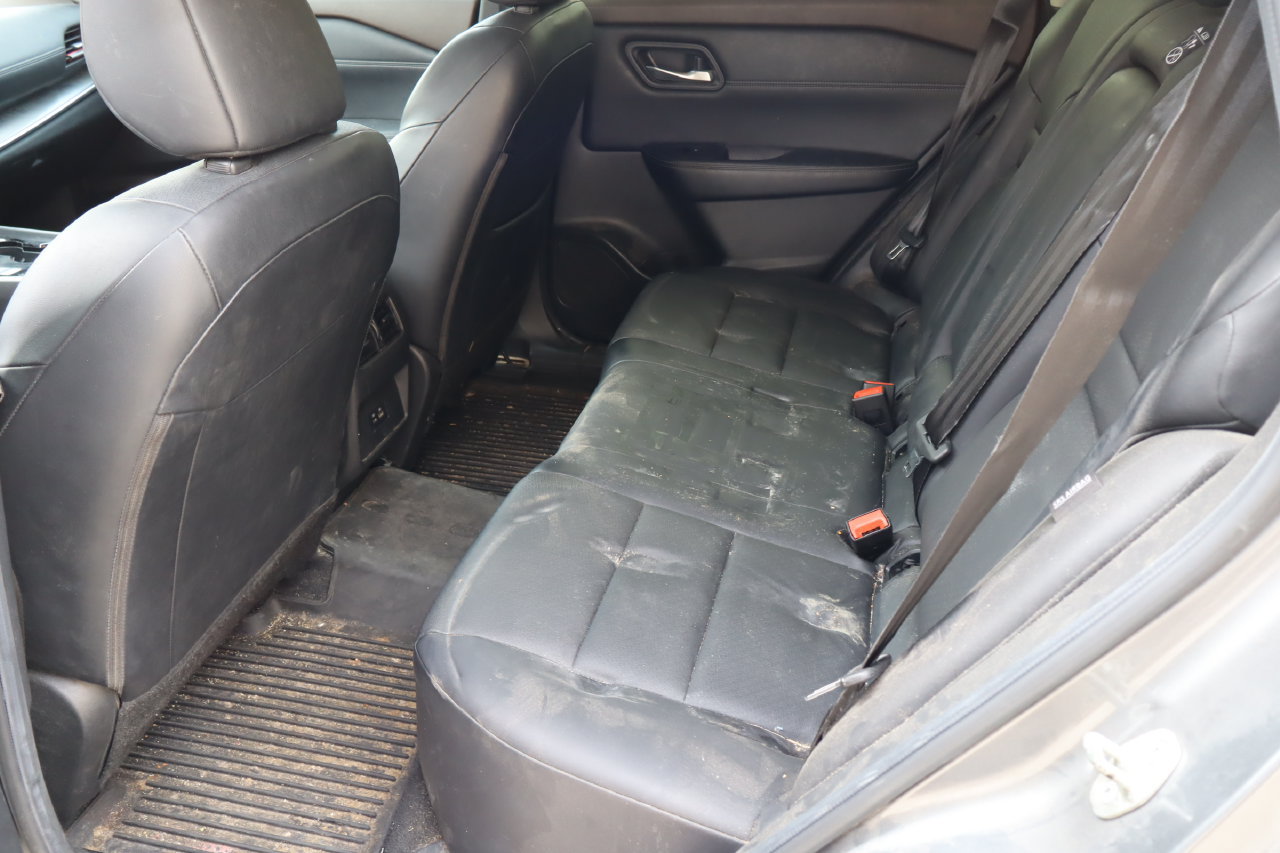 Certified 2023 Nissan Rogue SV w/ SV Premium B Package FWD image 6