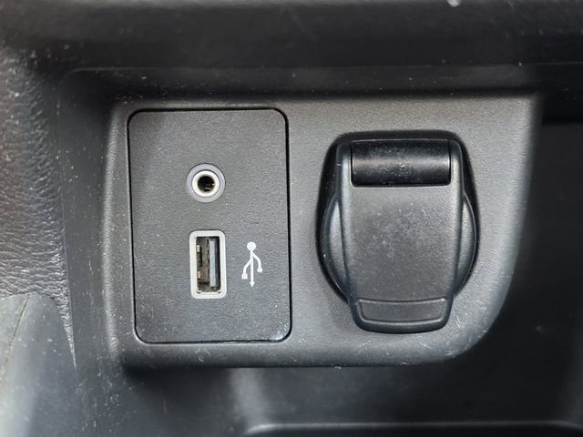 Used 2021 Nissan Versa S image 19