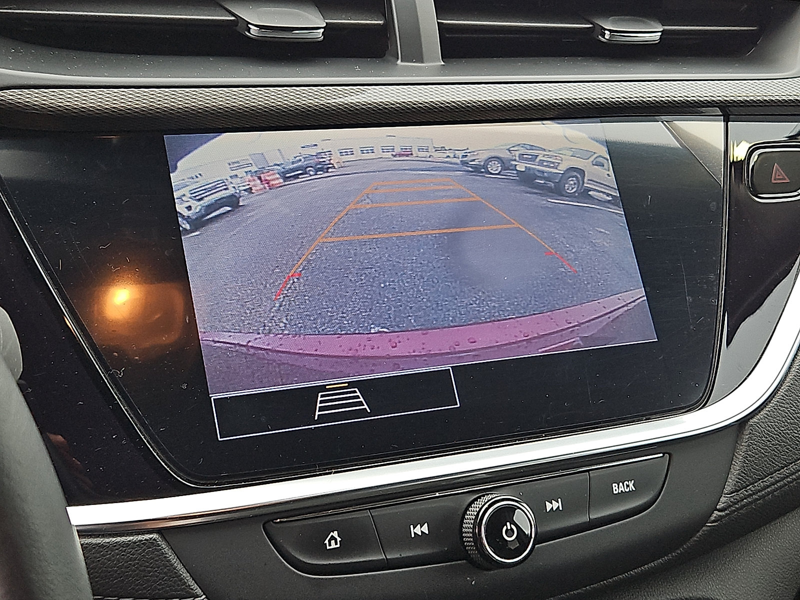 Used 2023 Buick Encore GX Select w/ Sport Touring Package FWD image 17