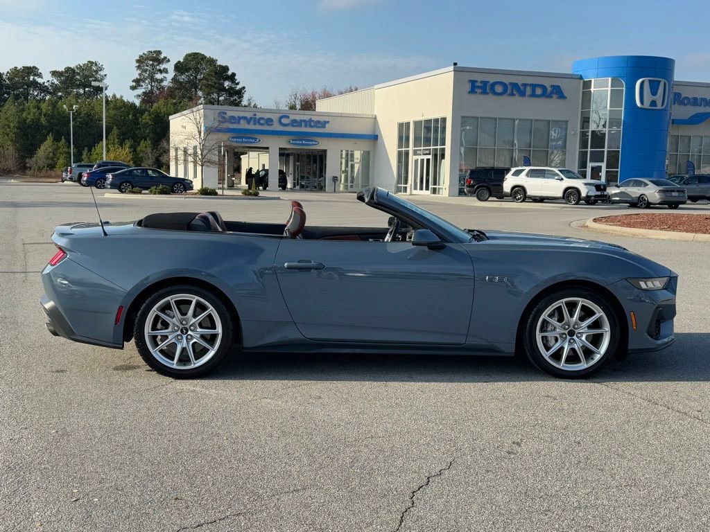 Used 2024 Ford Mustang GT Premium image 45