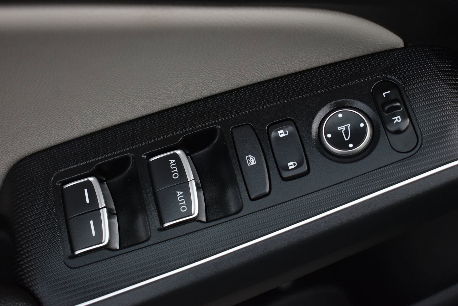 Used 2024 Honda Civic Sport Touring image 12