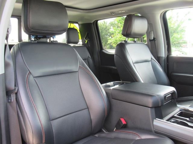 Used 2024 Ford F250 Lariat w/ Lariat Ultimate Package image 12